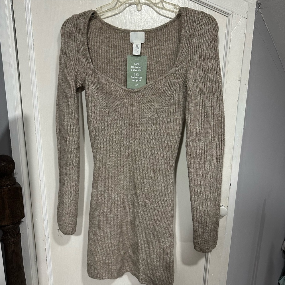 H&M Beige Knit Sweater